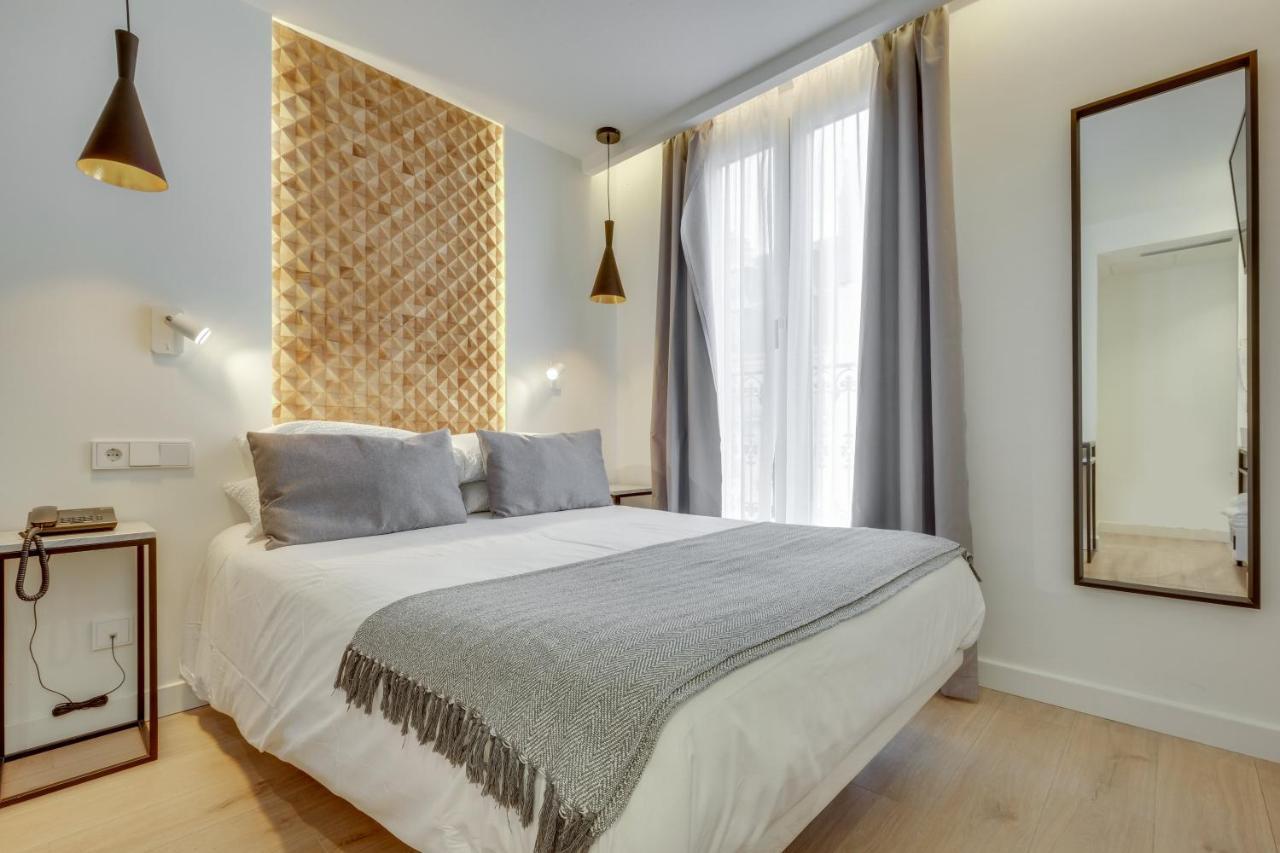Standard Double Room,1024150822:JPEG