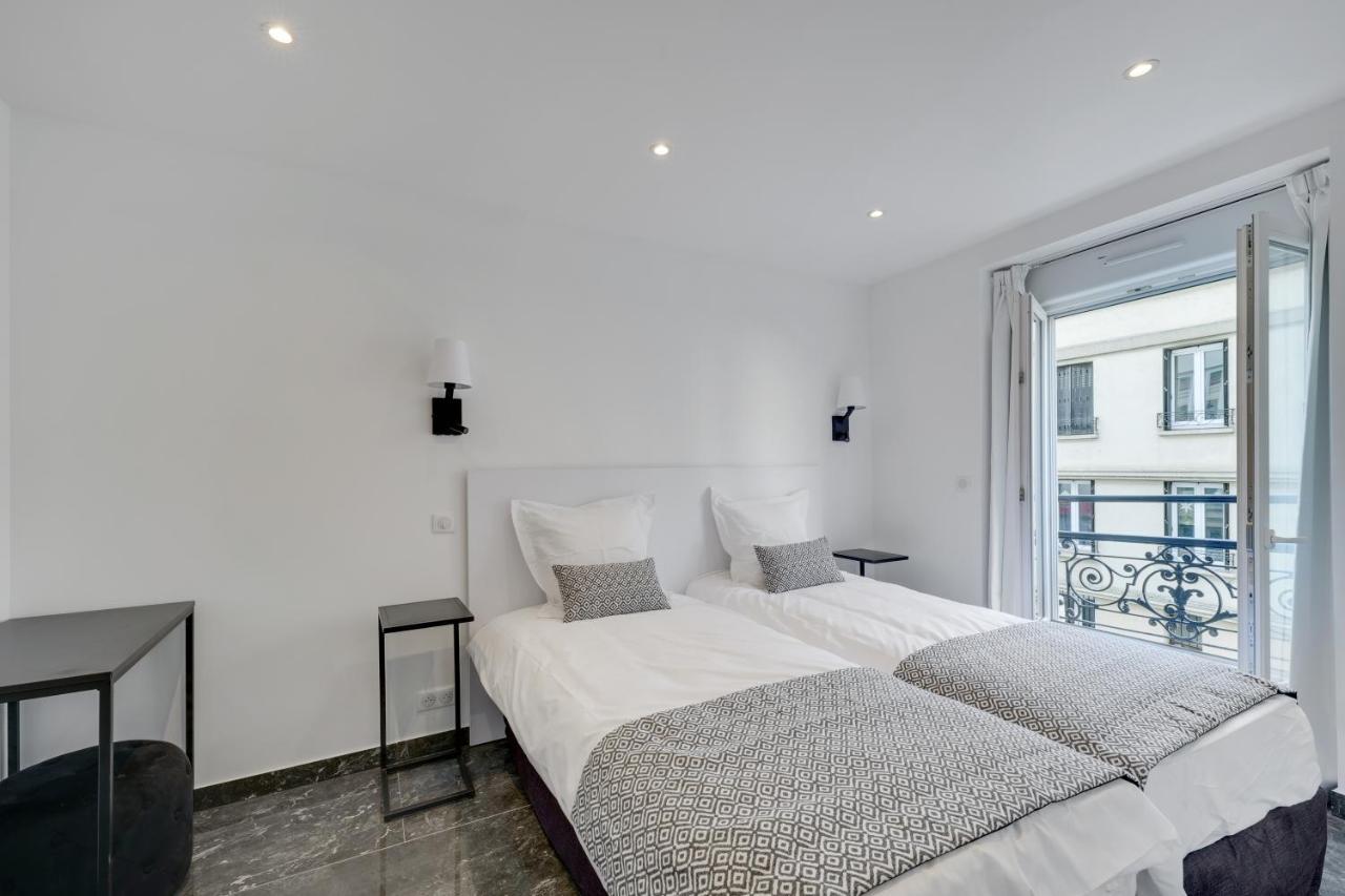 Superior Apartment