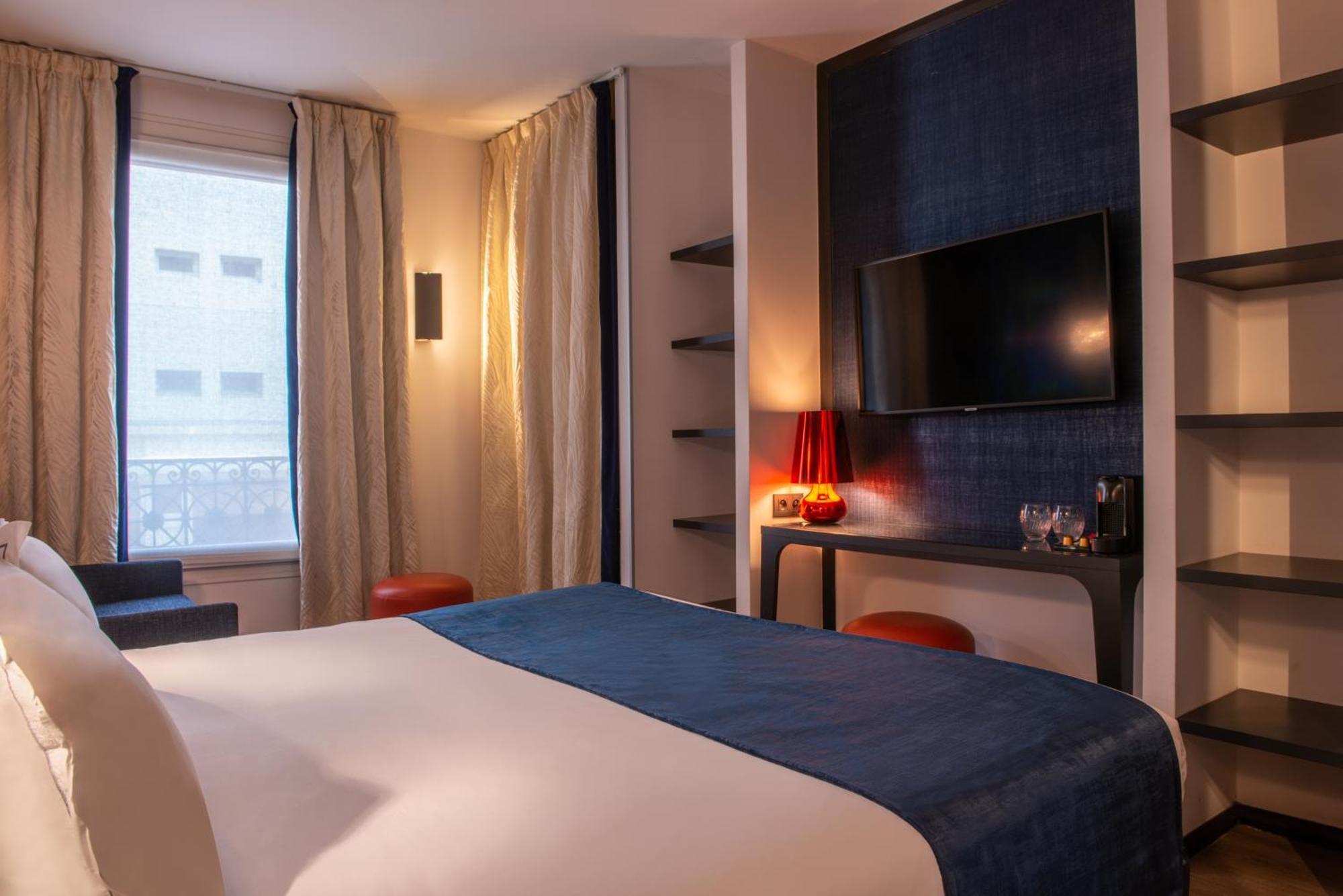 Deluxe Room - double bed and sofa bed