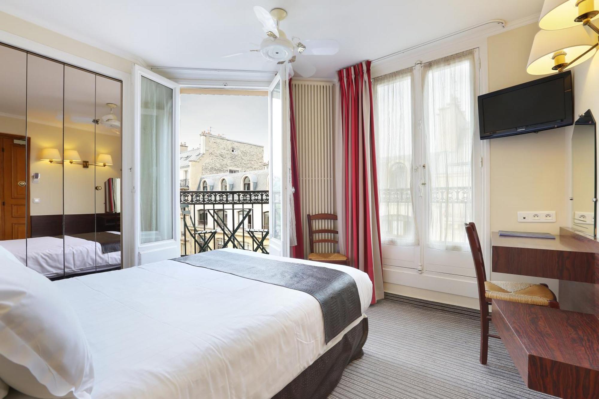 Superior Double Room with Balcony