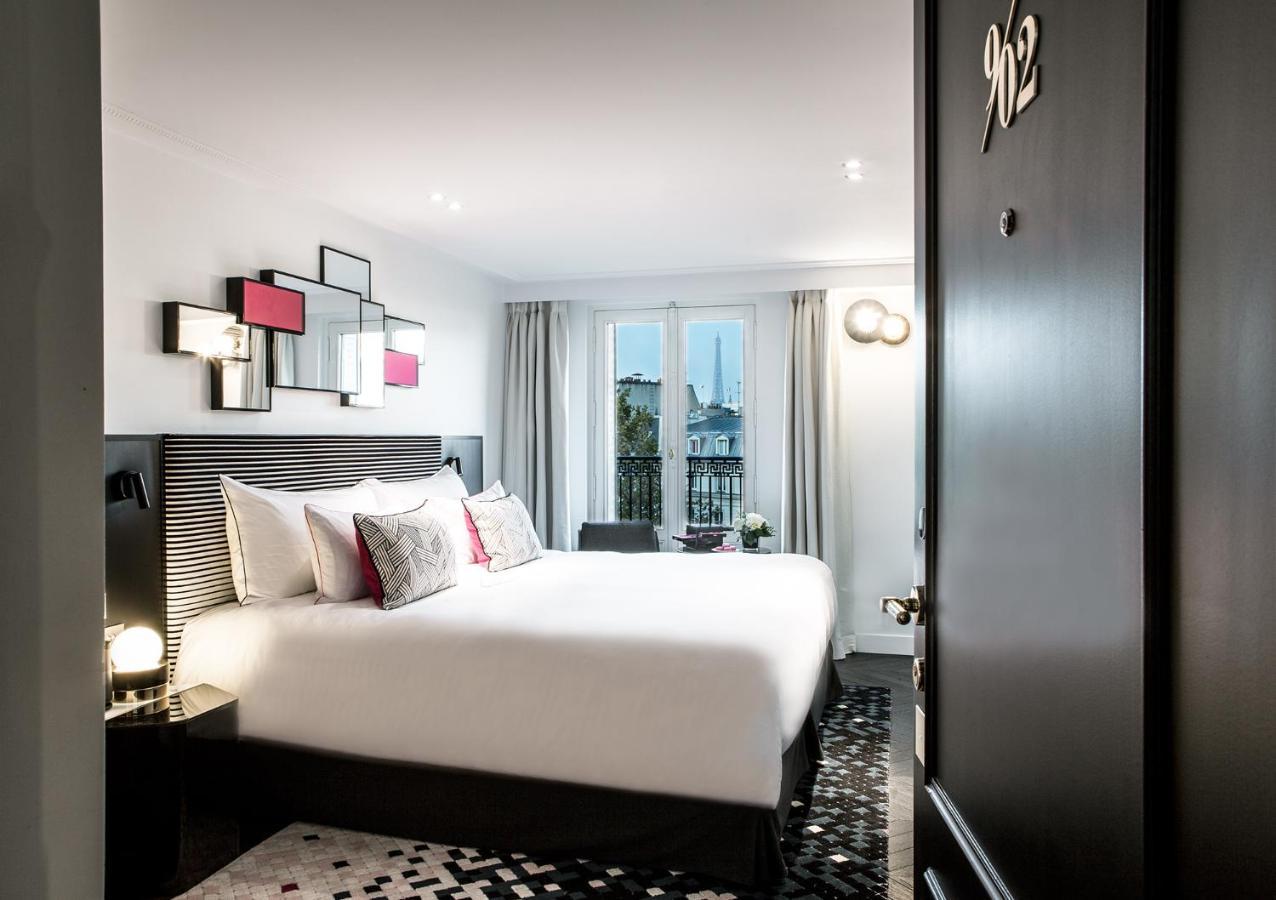 Deluxe Double Room Eiffel Tower view,1381287959:JPEG