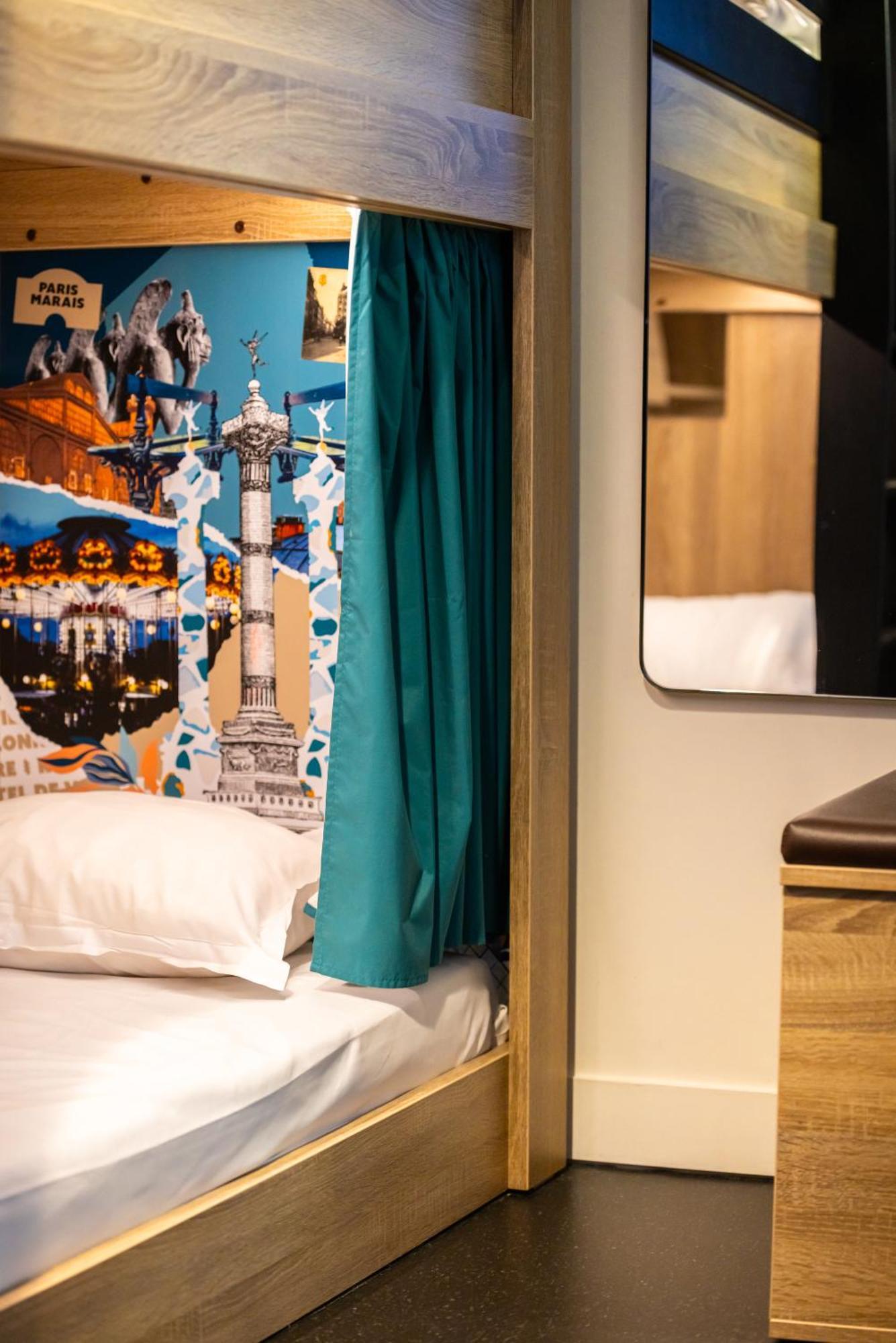 8-Bed Mixed Dormitory Room