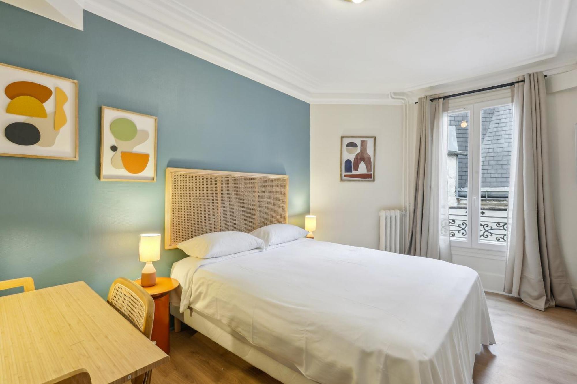 Double Room with Shared Bathroom