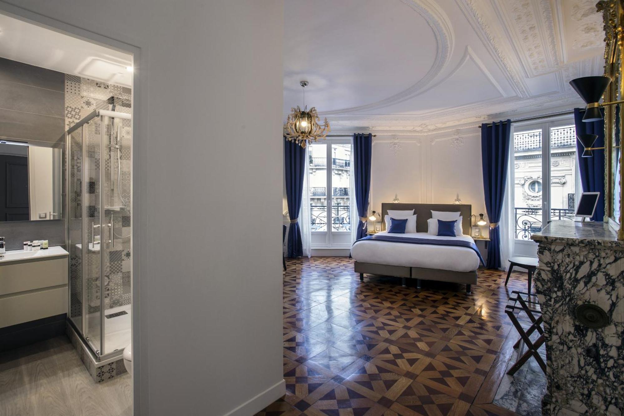 Suite with Balcony