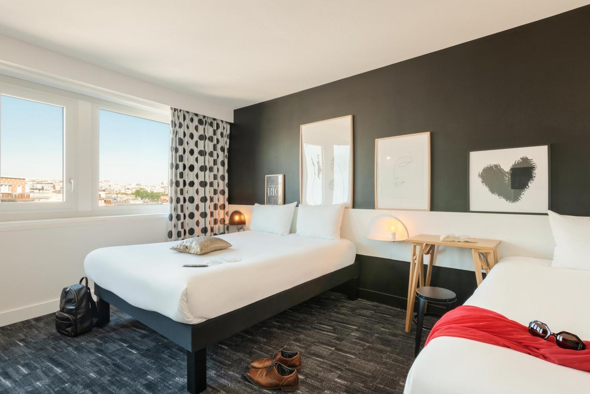 Standard Family Suite with One Double Bed and Twin Beds,1658064786:JPEG