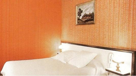 Double Room,1709870710:JPEG