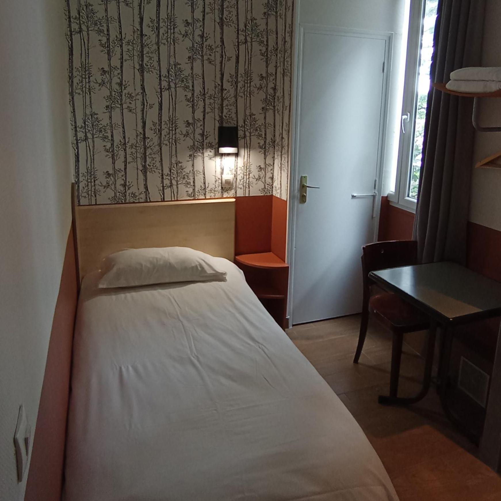 Single Room with Private Bathroom