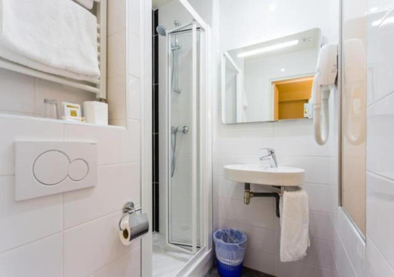 Quadruple Room Private Bathroom Ground Floor
