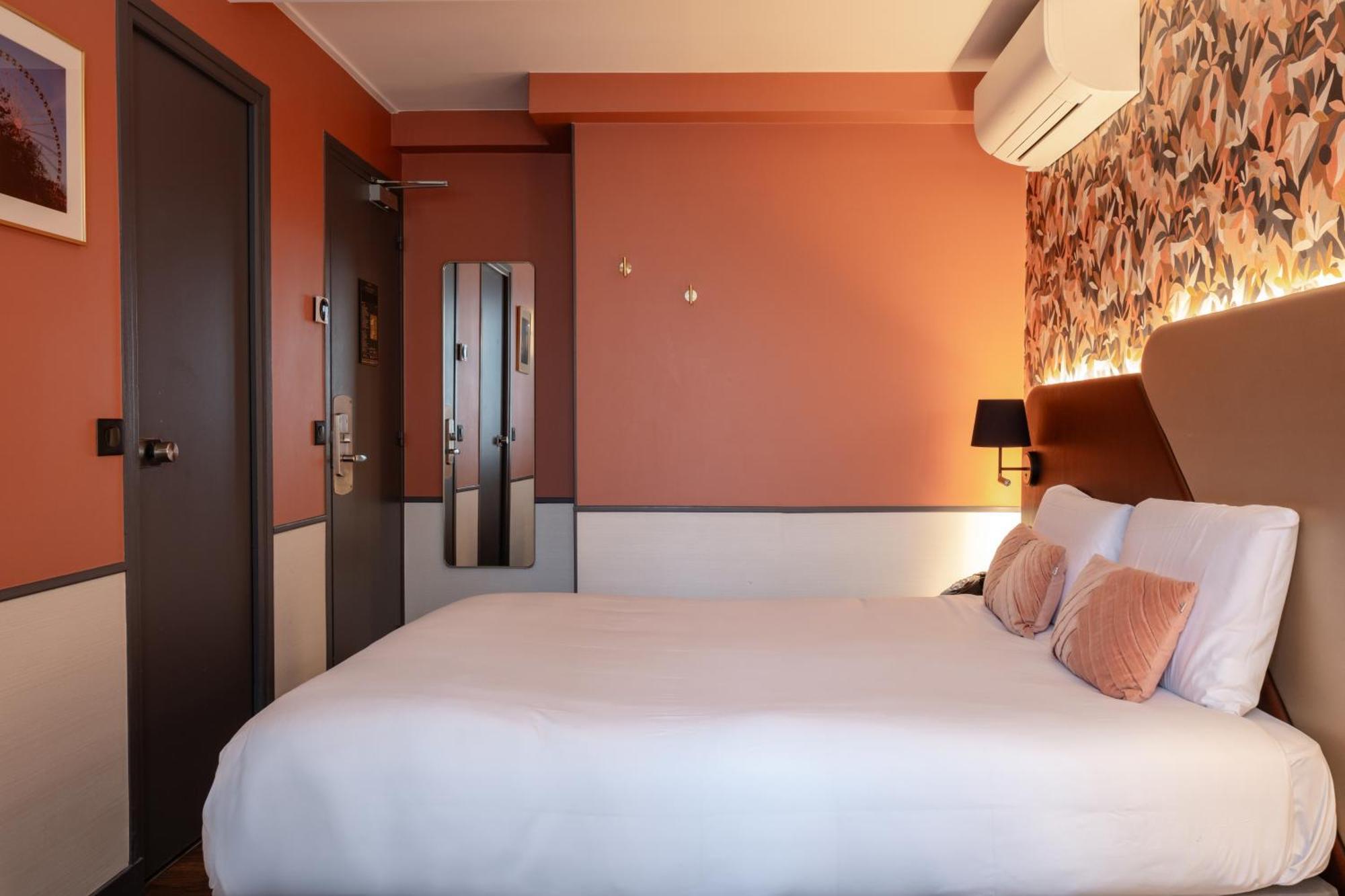 Double Room,1622037202:JPEG