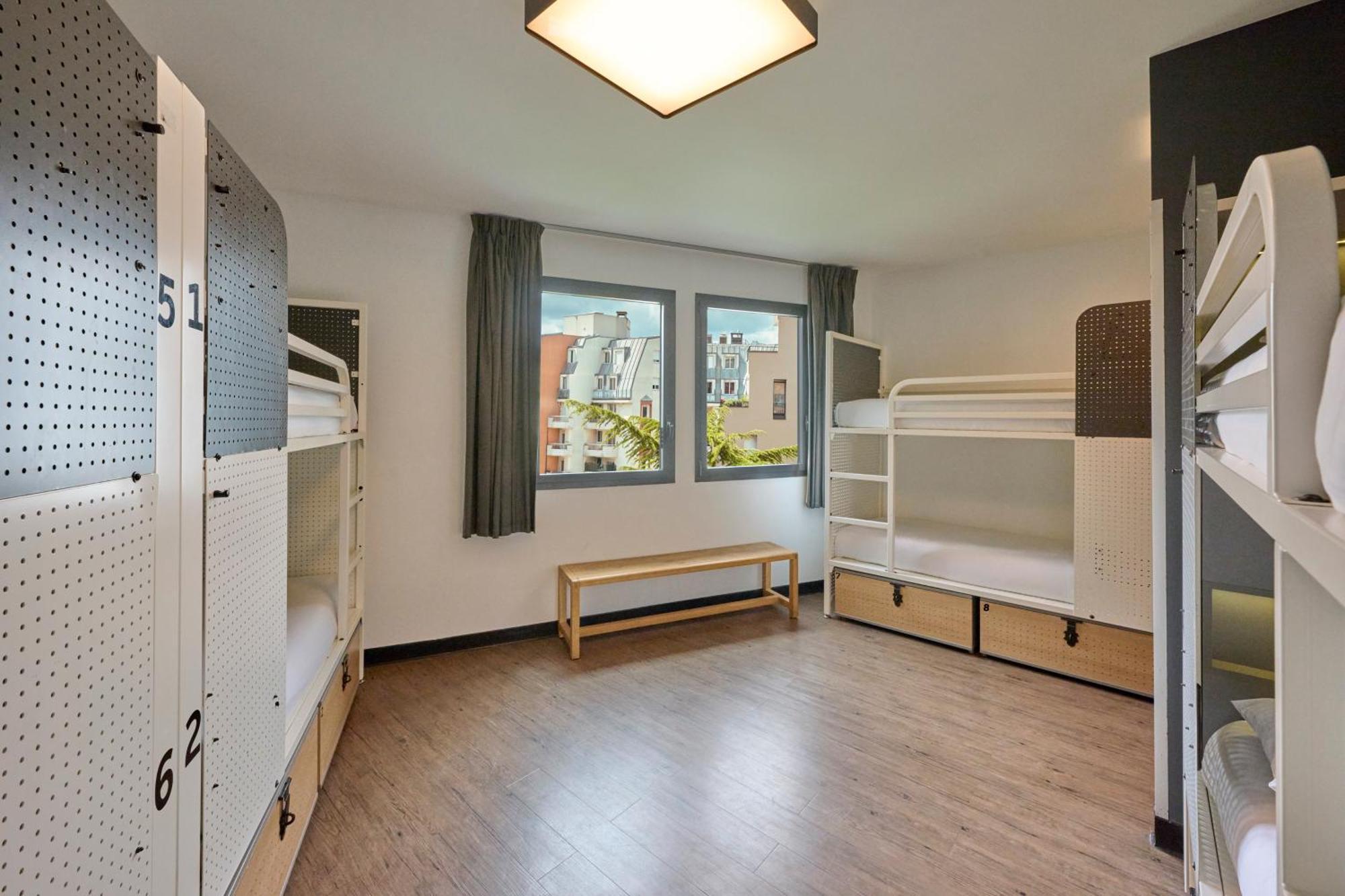 Bed 10-Bed Mixed Dormitory Room