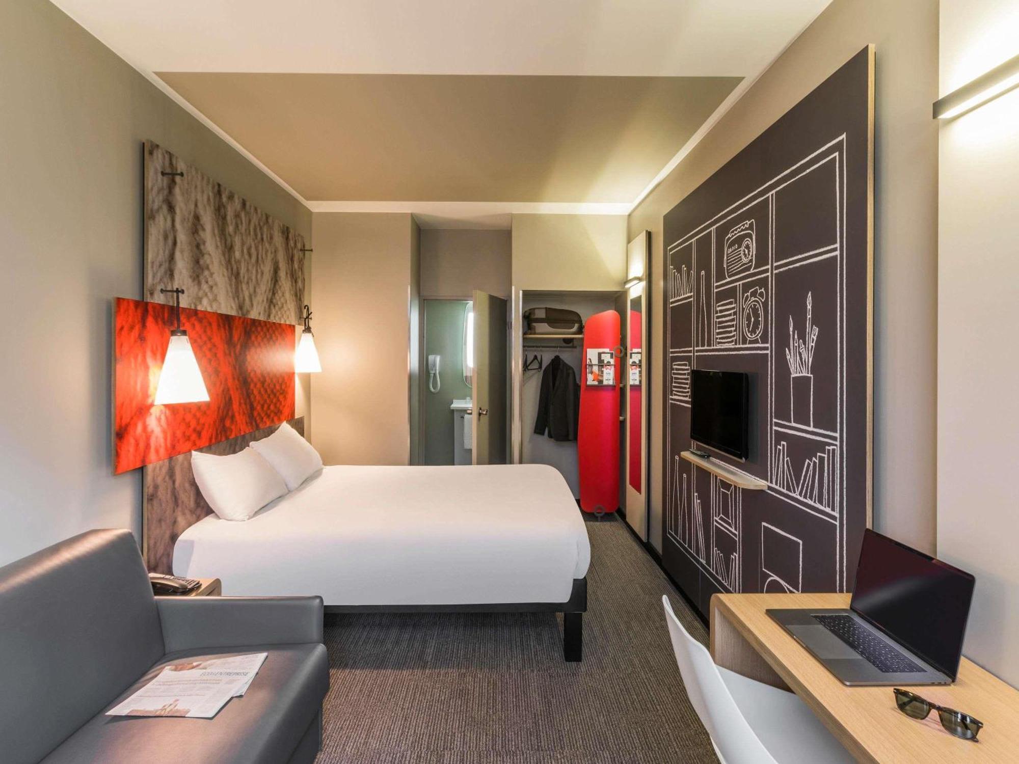 Standard Double Room with Sofa