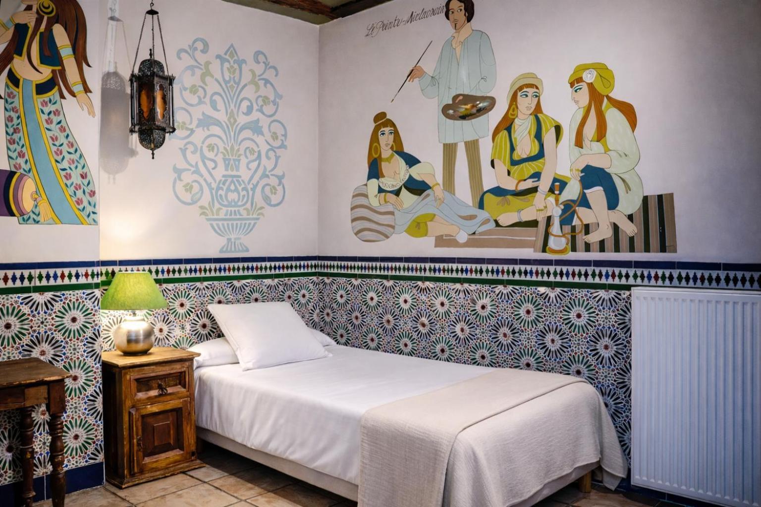 Twin Room with Private Bathroom