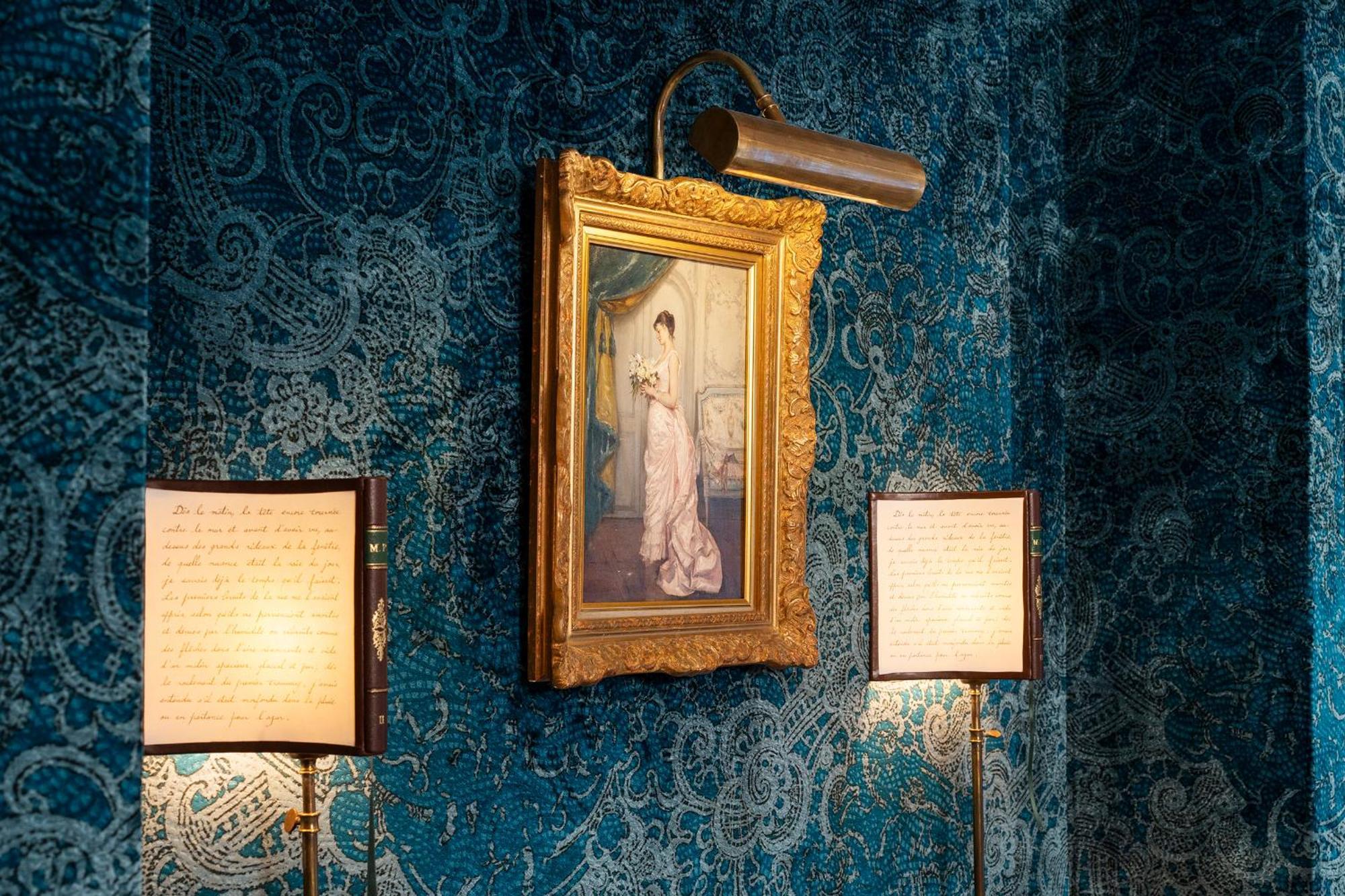 Marcel Proust Deluxe Room