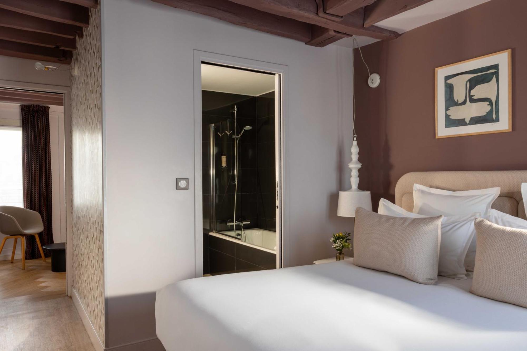 Junior Suite Sauna Access