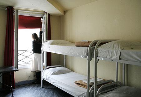 Bed 4-Bed Female Dormitory Room
