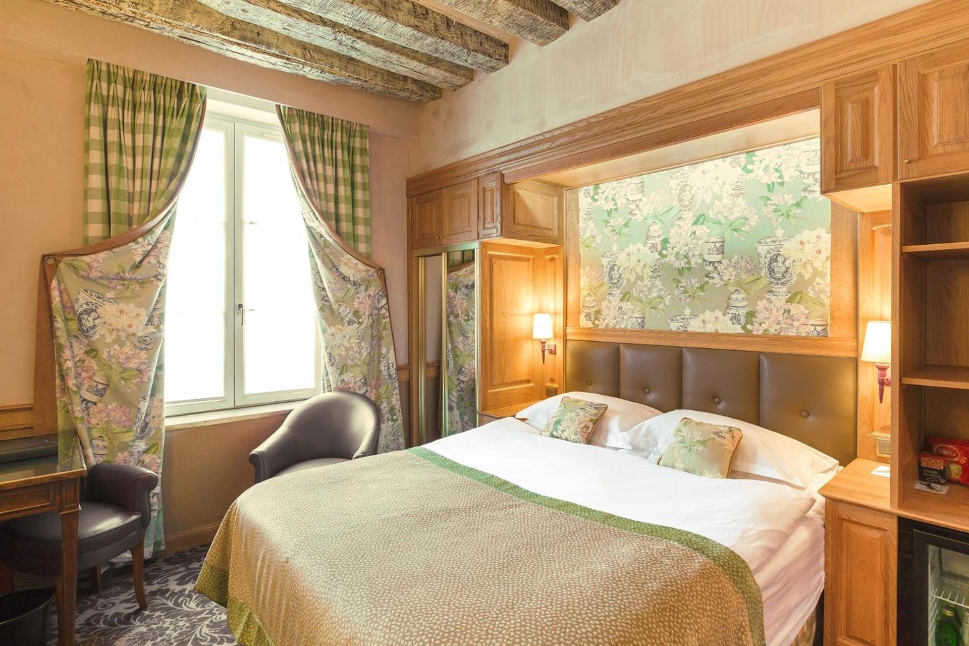 Classic Double or Twin Room