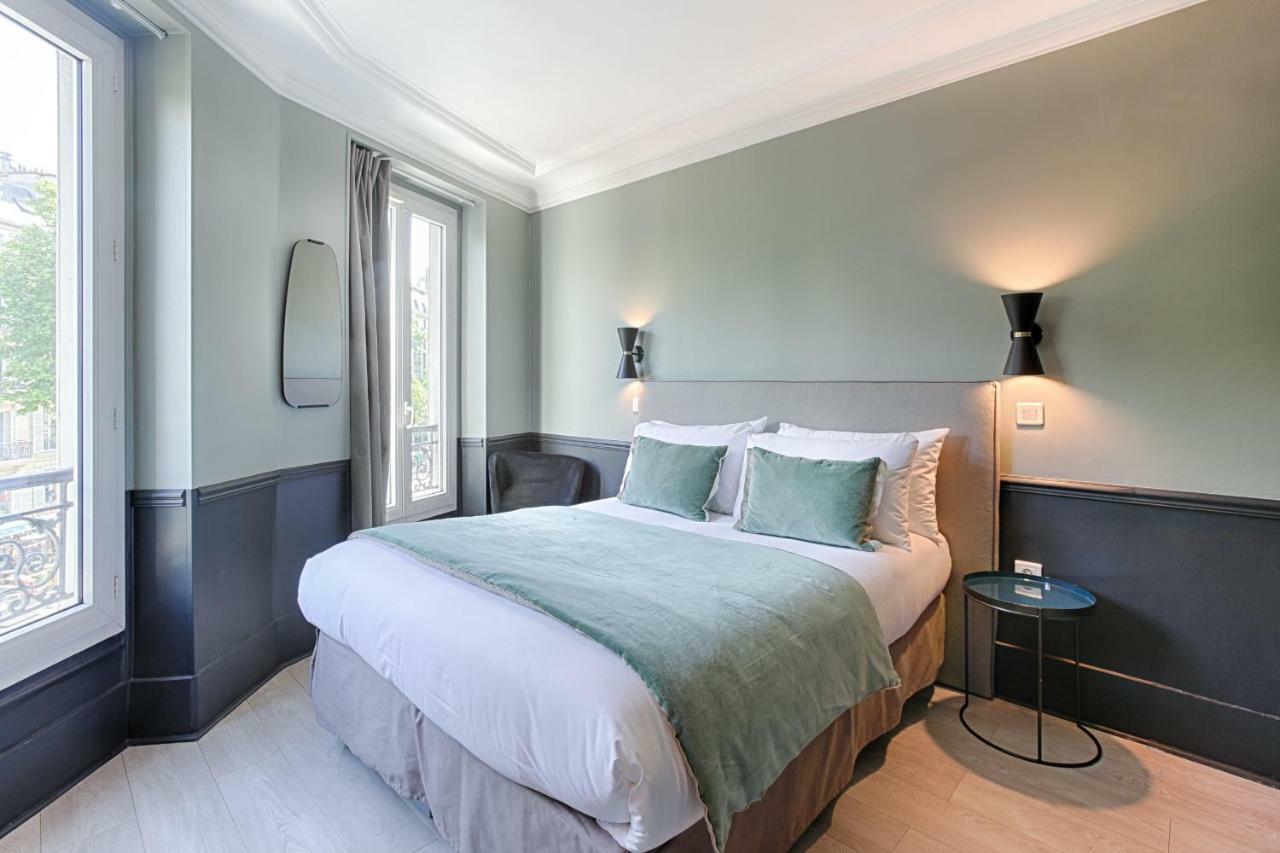 Double Room Street View