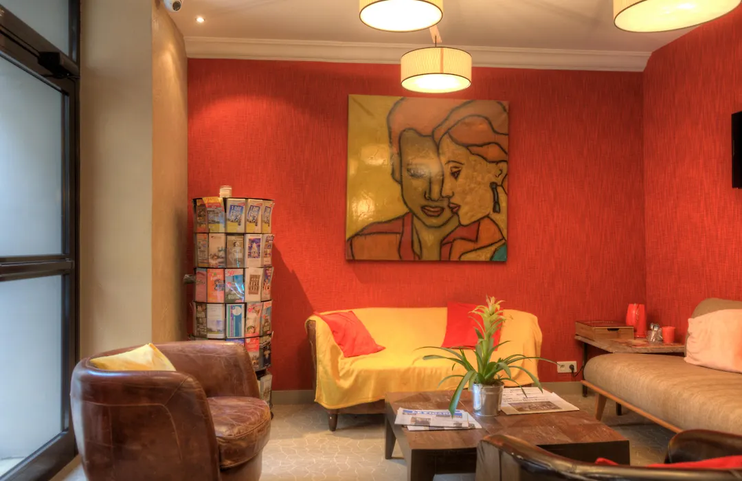 Posy Hotel By Happyculture-1