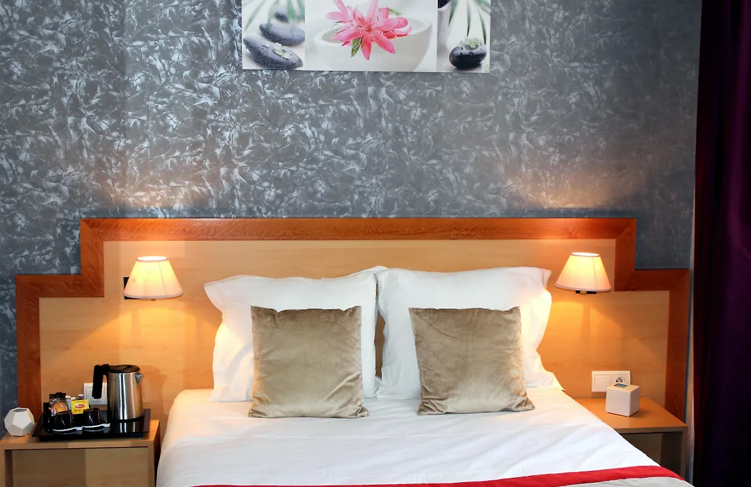Hotel Du Chemin Vert-1