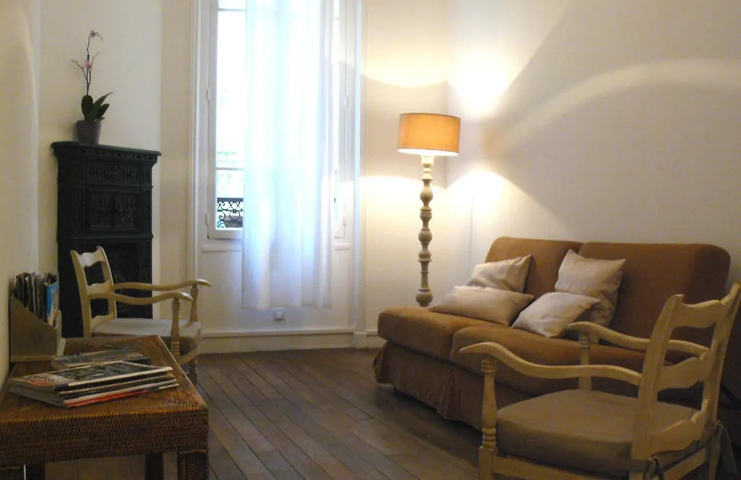 La Cour Du 5Eme - Chambre D'Hotes-1
