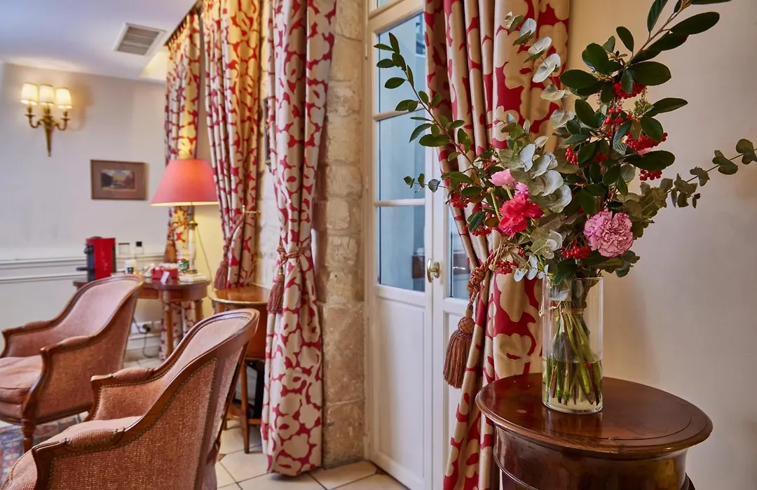 Le Relais Montmartre-1