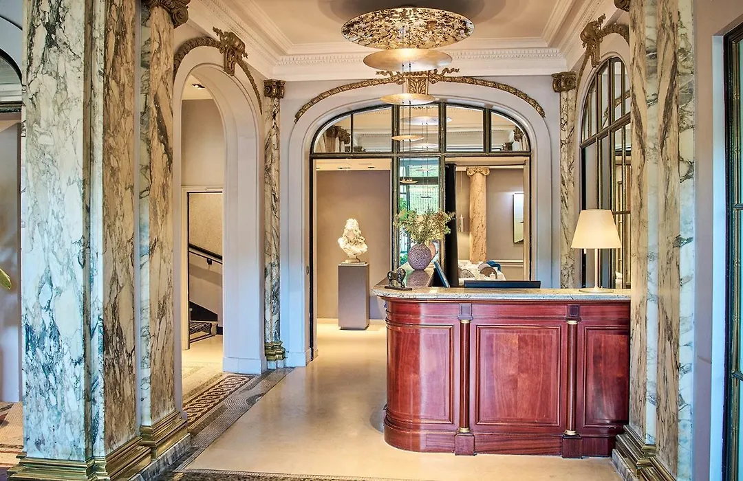 Hotel Brighton - Esprit De France-1