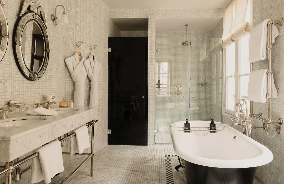 Hotel Providence-1