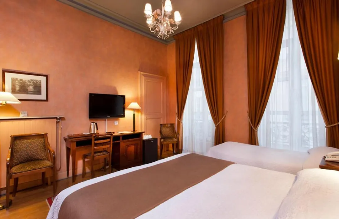 Hotel Du Palais Bourbon-1