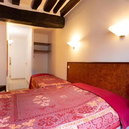Residence De Bourgogne-3