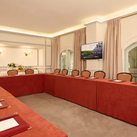Hotel Regina Louvre-3