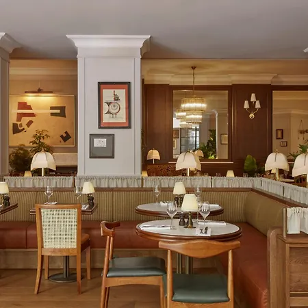 Miiro Le Grand Hotel Cayre-3