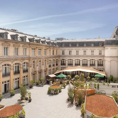 Crowne Plaza Paris - Republique By Ihg-3