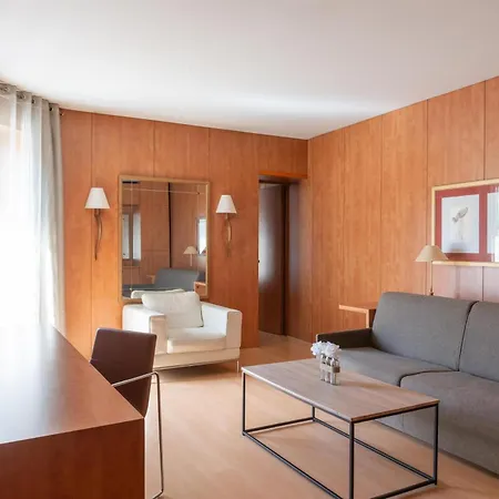 Best Western Ronceray Opera-2
