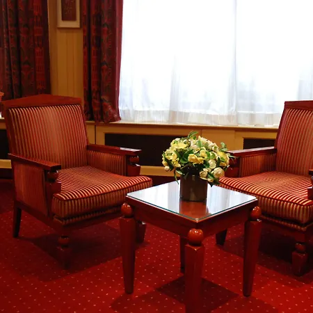 Hotel Du Pre-3