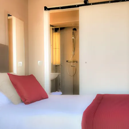 Hotel Marais Bastille-2