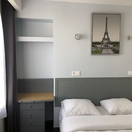 Hotel Clauzel Paris-2