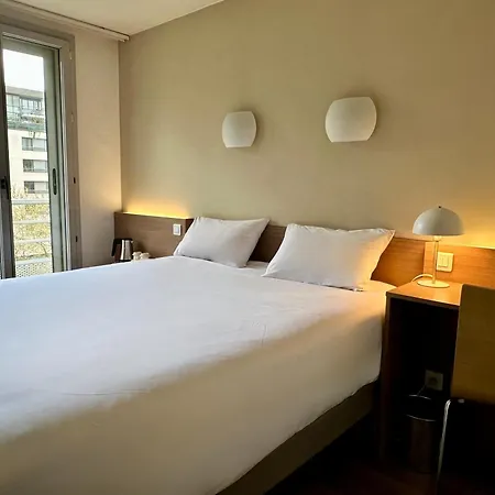 Campanile Paris 12 - Bercy Village-3